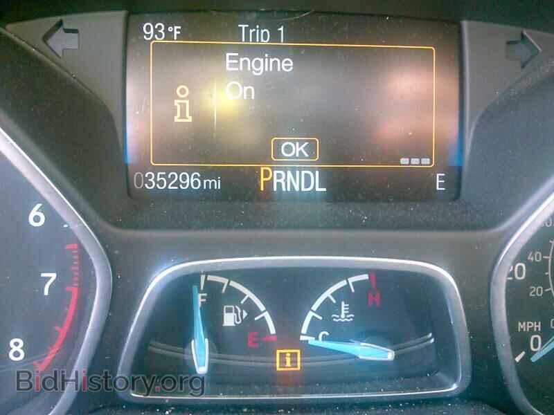 2018 Ford Focus - VIN: 1FADP3K27JL324842 - Фото 5