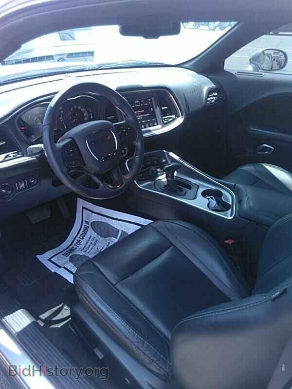 2017 Dodge Challenger - VIN: 2C3CDZAG9HH618494 - Фото 3