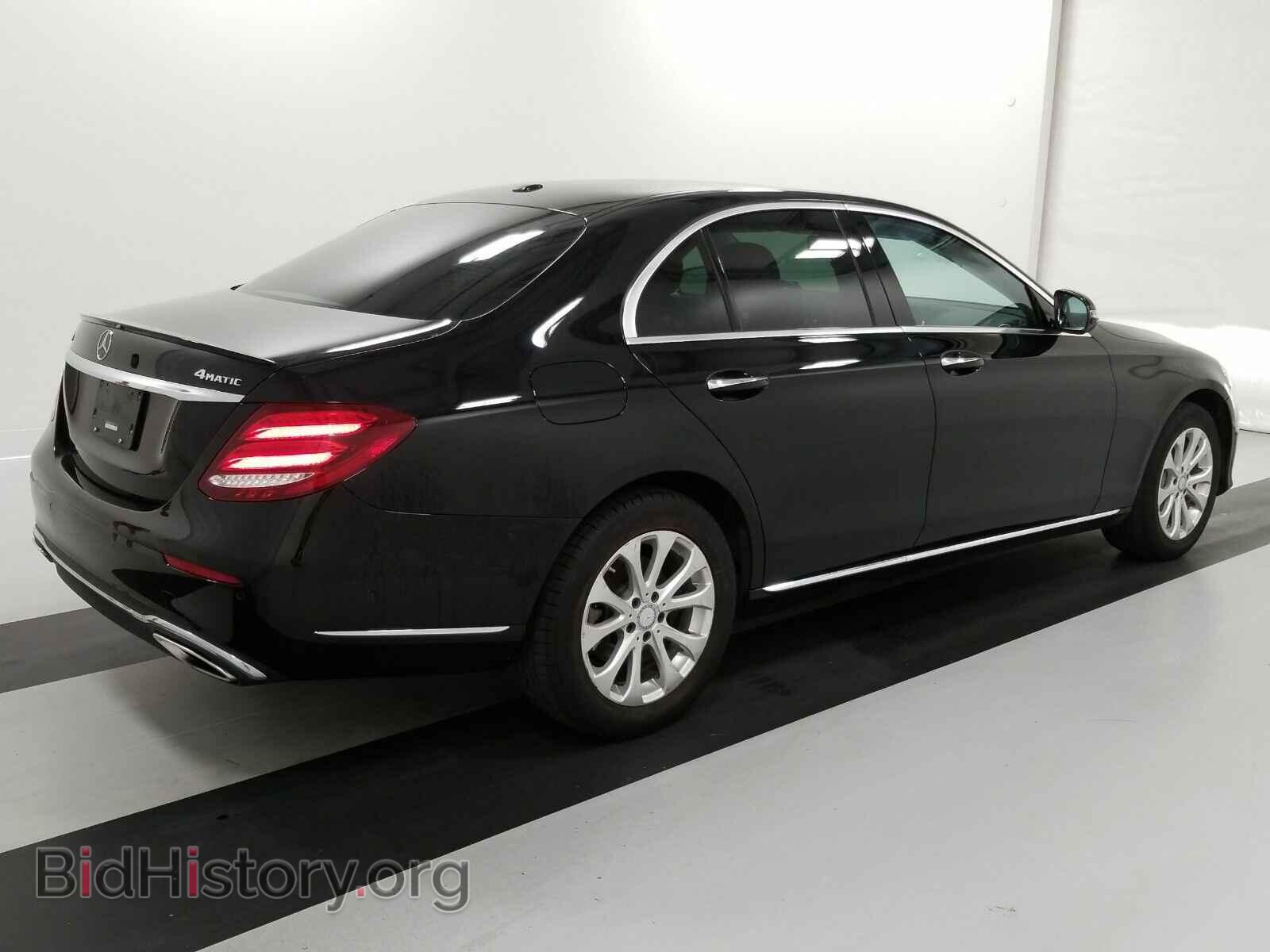2017 Mercedes-Benz E-Class - VIN: WDDZF4KB2HA076049 - Фото 2