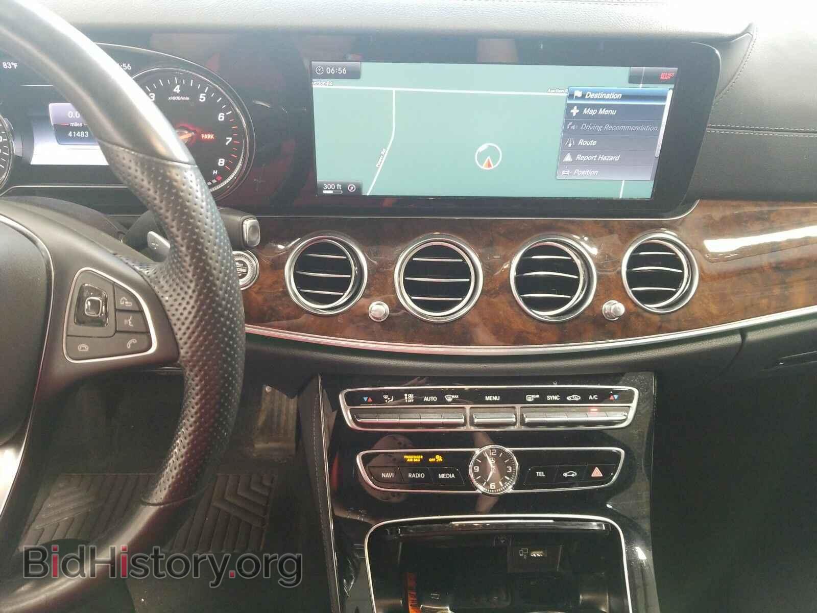 2017 Mercedes-Benz E-Class - VIN: WDDZF4KB2HA076049 - Фото 4