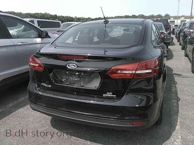 2016 Ford Focus - VIN: 1FADP3F25GL288622 - Photo 2