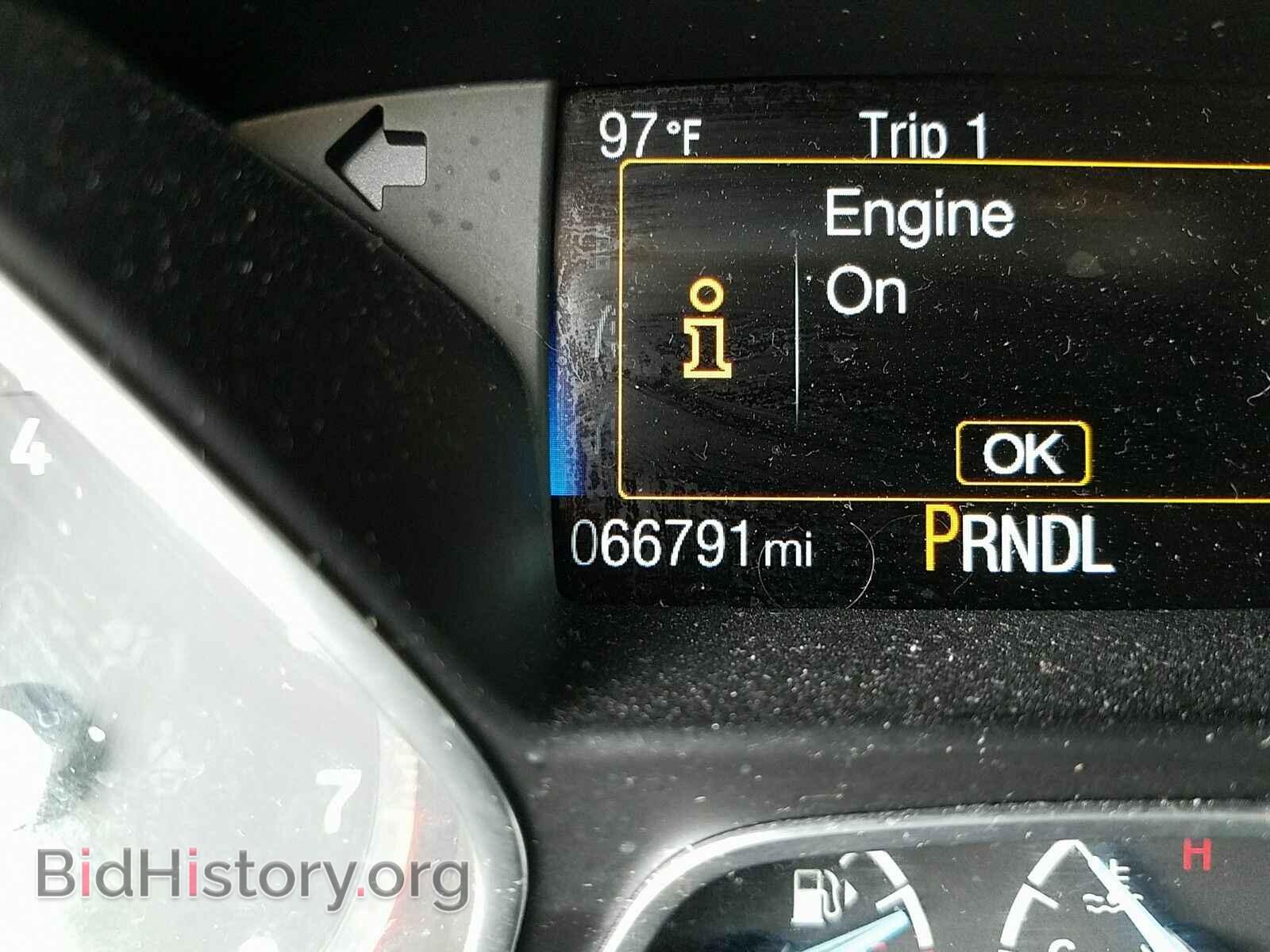 2016 Ford Focus - VIN: 1FADP3K29GL345247 - Photo 5