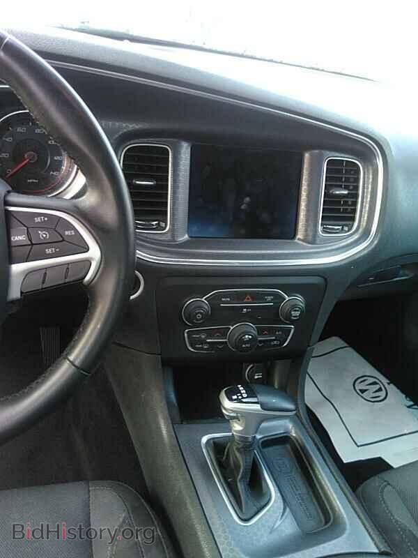 2017 Dodge Charger - VIN: 2C3CDXHG3HH572302 - Photo 4