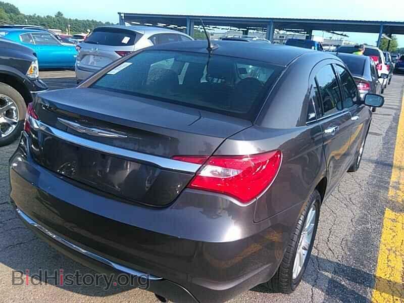 2014 Chrysler 200 - VIN: 1C3CCBCG1EN180063 - Фото 2