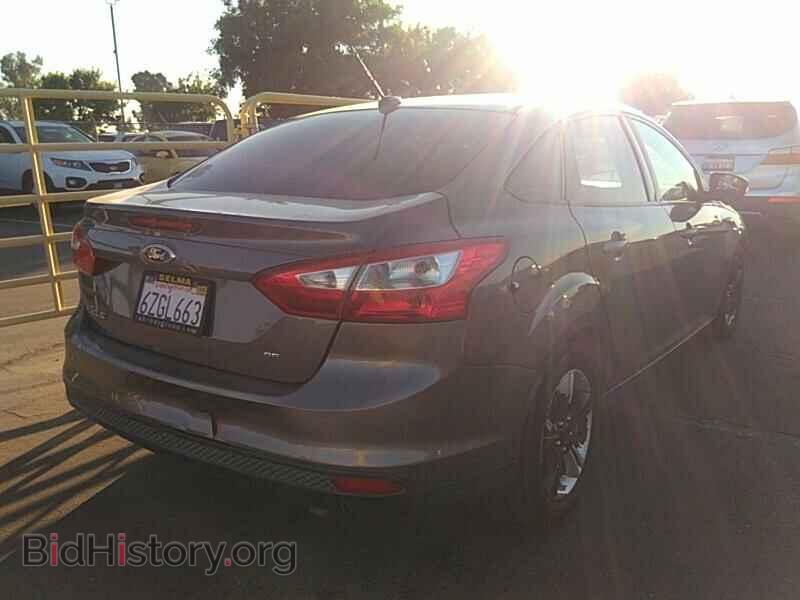2013 Ford Focus - VIN: 1FADP3F20DL248055 - Фото 2