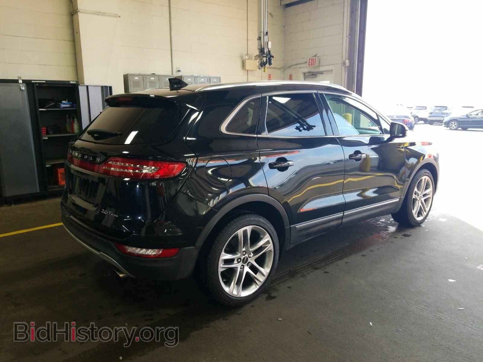 2017 Lincoln MKC - VIN: 5LMCJ3D95HUL03230 - Фото 2