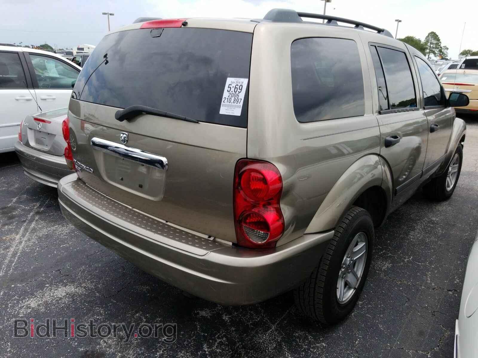2006 Dodge Durango - VIN: 1D4HD48N56F106094 - Фото 2