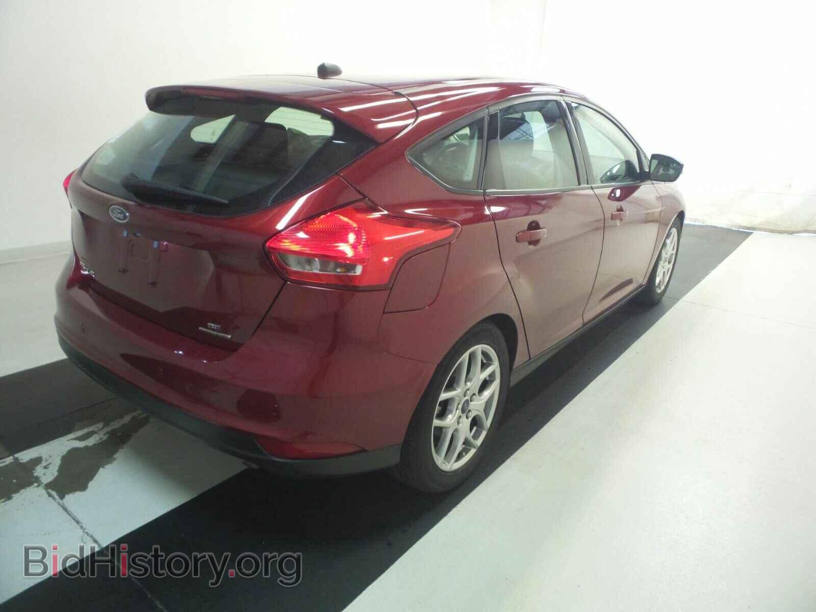 2015 Ford Focus - VIN: 1FADP3K2XFL364629 - Фото 2
