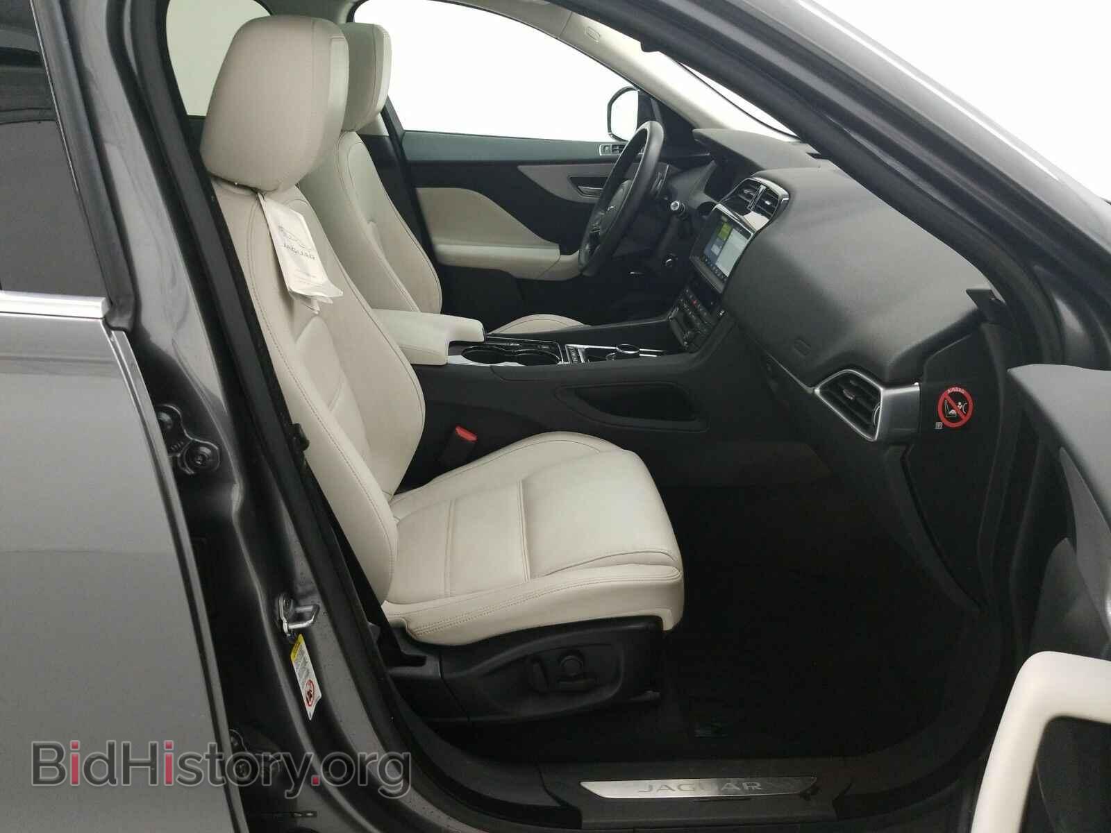2017 Jaguar F-PACE - VIN: SADCK2BVXHA069123 - Фото 8