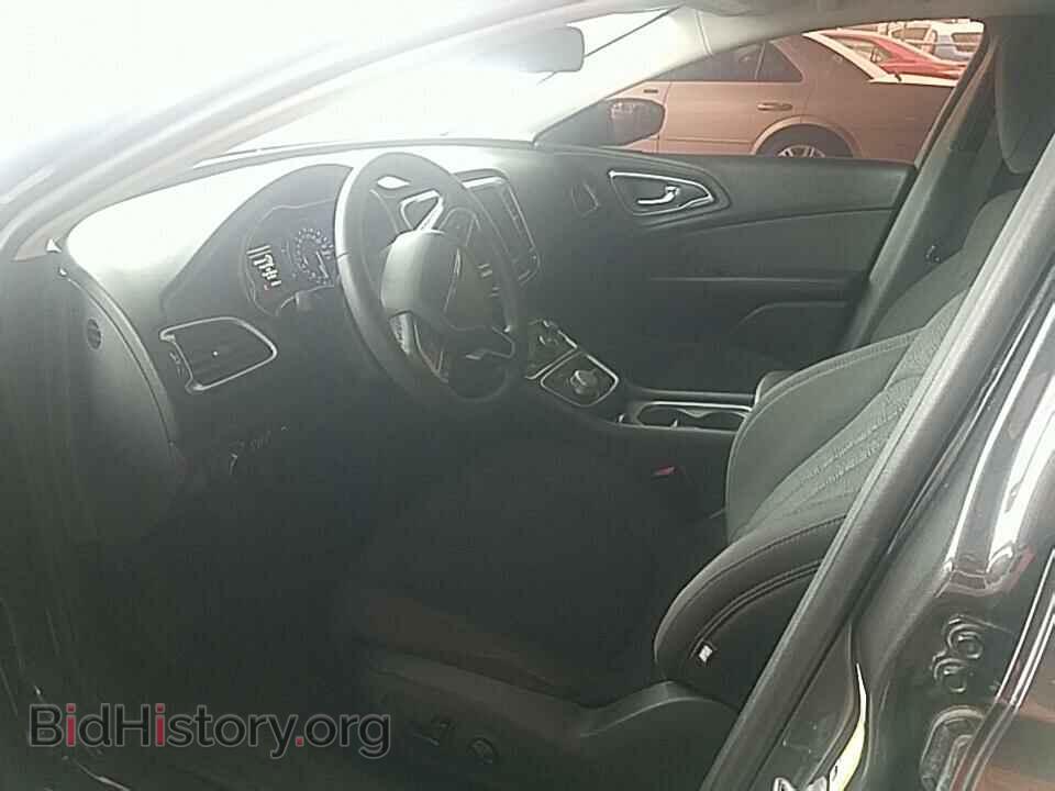 2016 Chrysler 200 - VIN: 1C3CCCAB2GN157262 - Photo 3