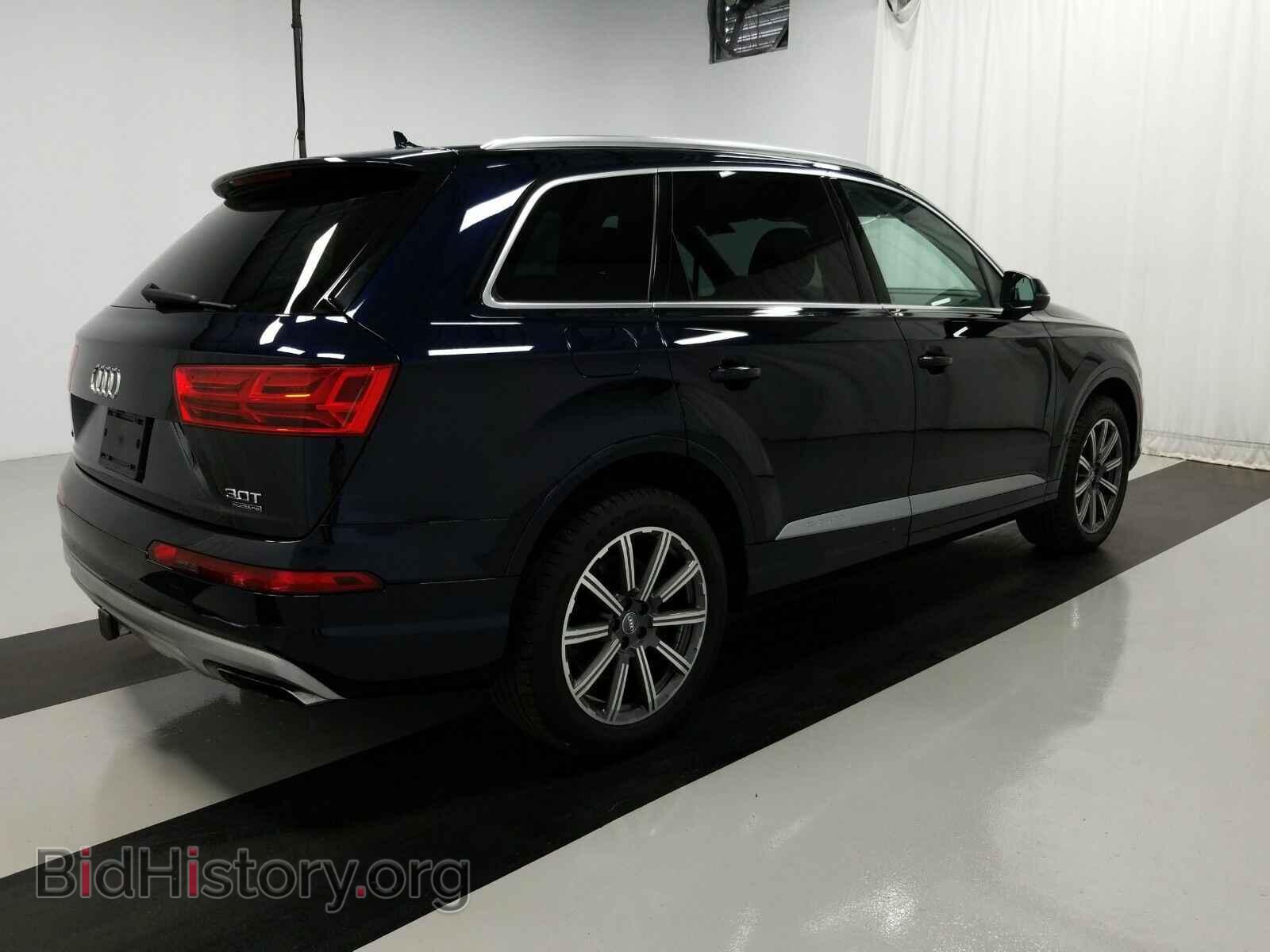 2017 Audi Q7 - VIN: WA1LAAF77HD016540 - Фото 4