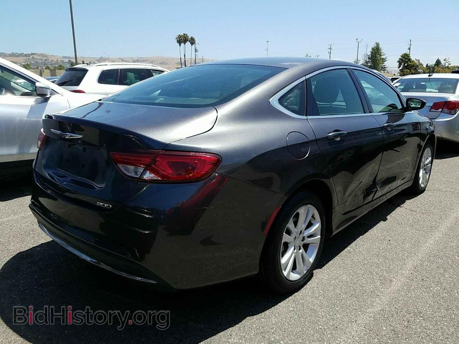 2016 Chrysler 200 - VIN: 1C3CCCAB3GN104666 - Фото 2