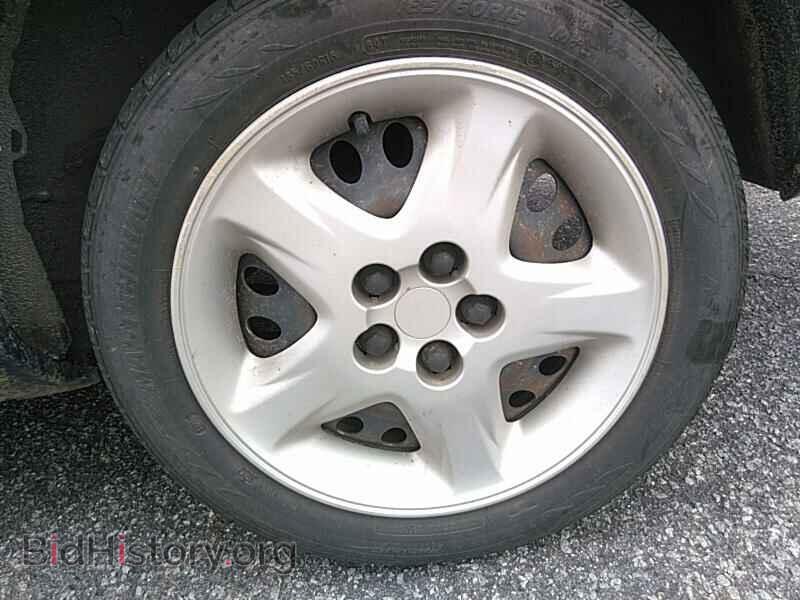 2000 Dodge Neon - VIN: 1B3ES46CXYD746745 - Фото 32