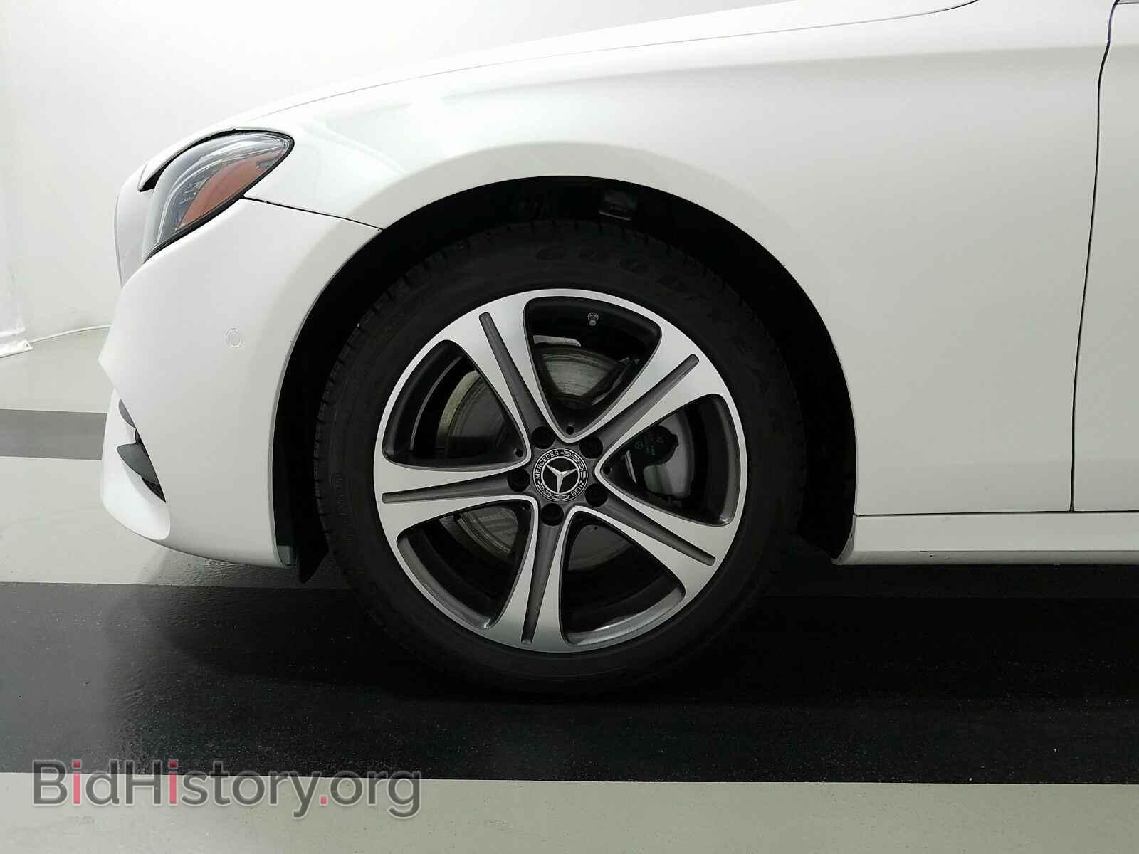 2018 Mercedes-Benz E-Class - VIN: WDDZF4KB7JA477604 - Фото 8