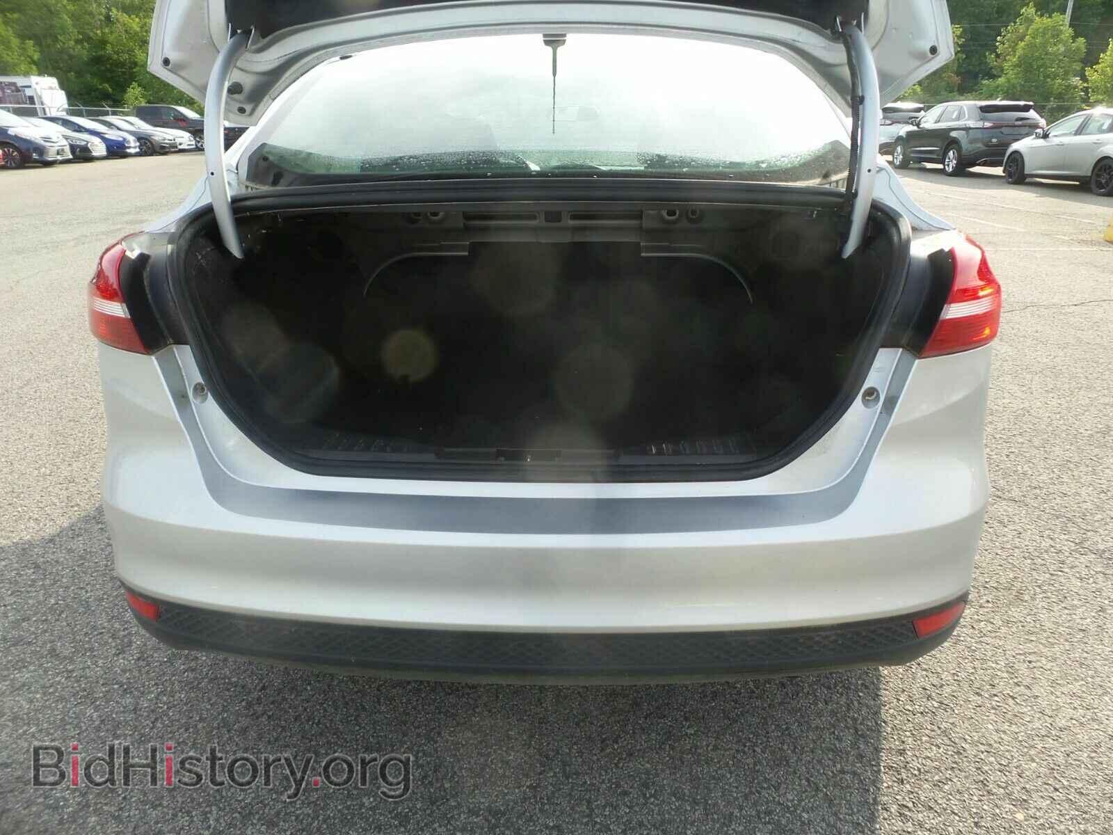2015 Ford Focus - VIN: 1FADP3F20FL271841 - Photo 7