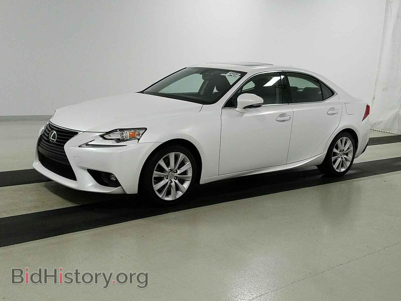 Фотография JTHBA1D25G5018383 - Lexus IS 200t 2016