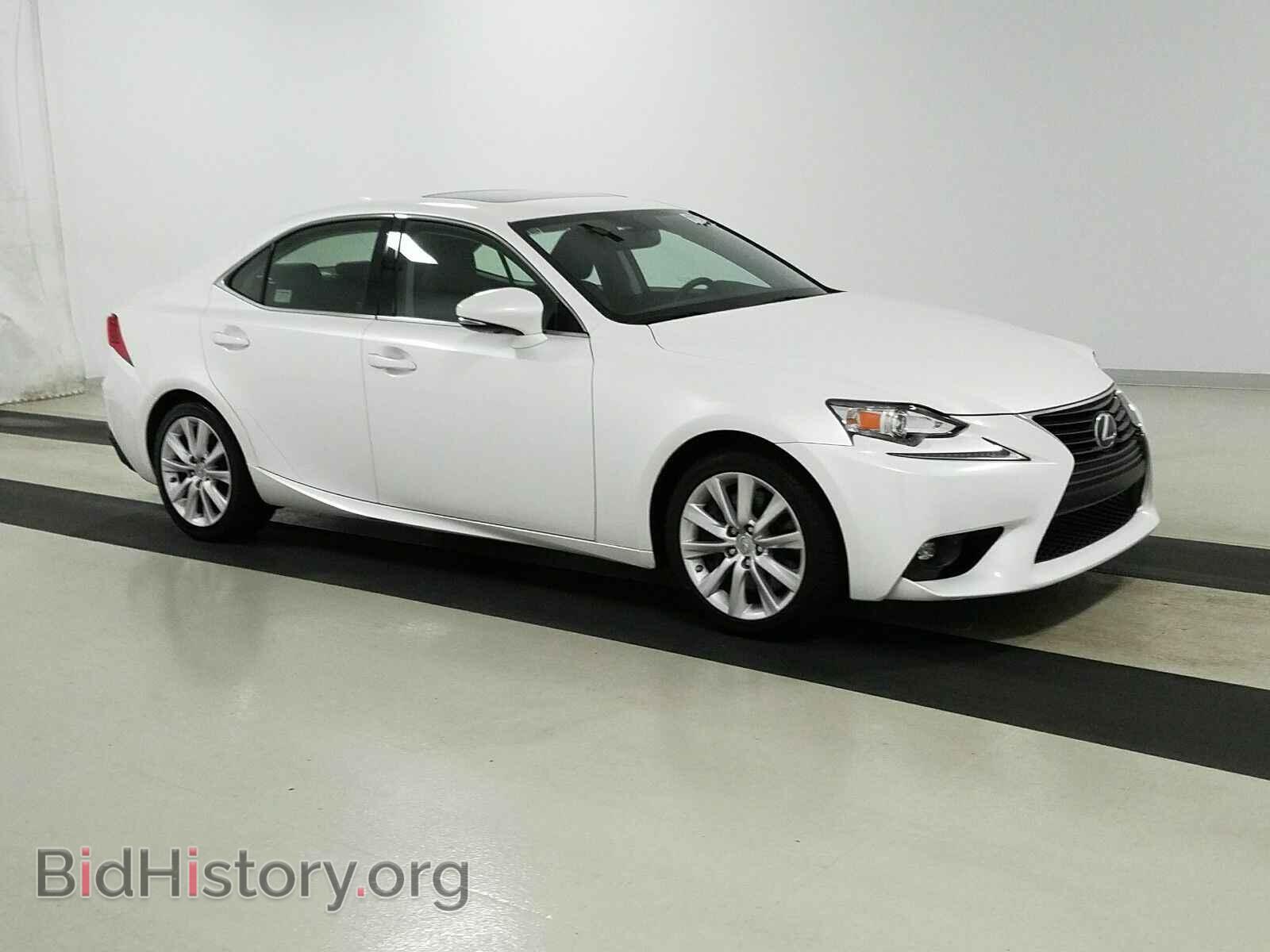 2016 Lexus IS 200t - VIN: JTHBA1D25G5018383 - Фото 3