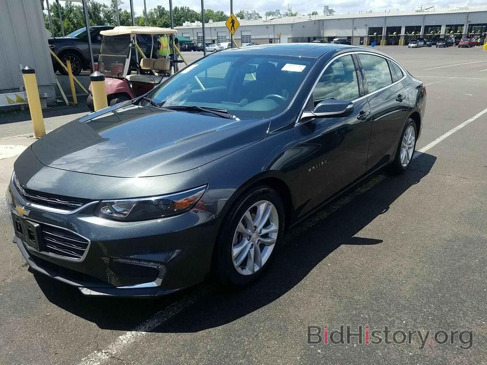 Photo 1G1ZE5ST8HF161517 - Chevrolet Malibu 2017