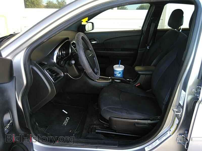 2013 Chrysler 200 - VIN: 1C3CCBABXDN636101 - Фото 3