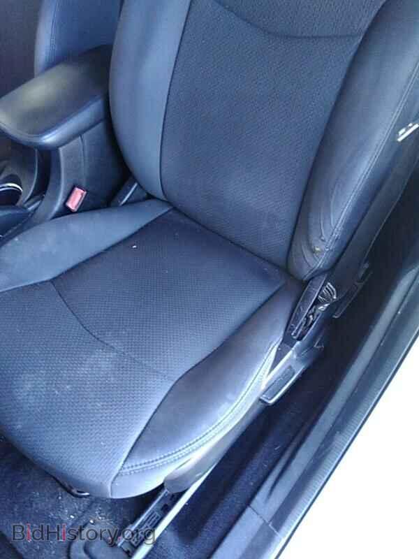 2013 Chrysler 200 - VIN: 1C3CCBABXDN636101 - Фото 9