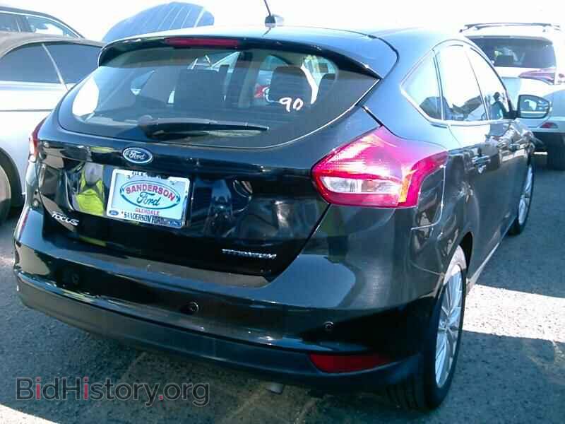 2018 Ford Focus - VIN: 1FADP3N21JL314755 - Фото 2
