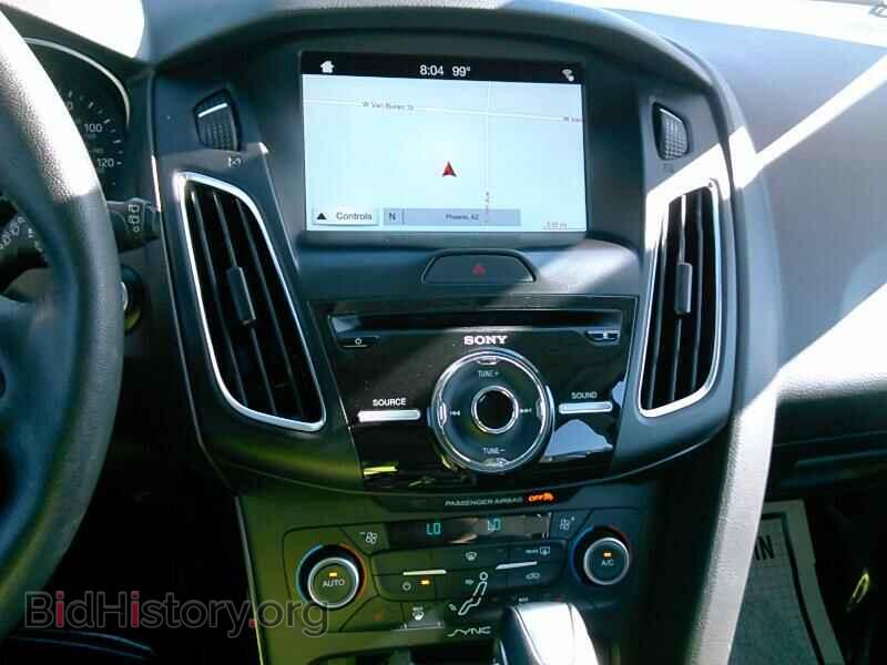 2018 Ford Focus - VIN: 1FADP3N21JL314755 - Фото 4
