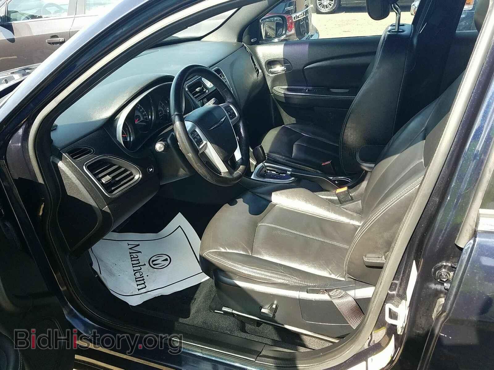 2012 Chrysler 200 - VIN: 1C3CCBCBXCN159990 - Фото 3