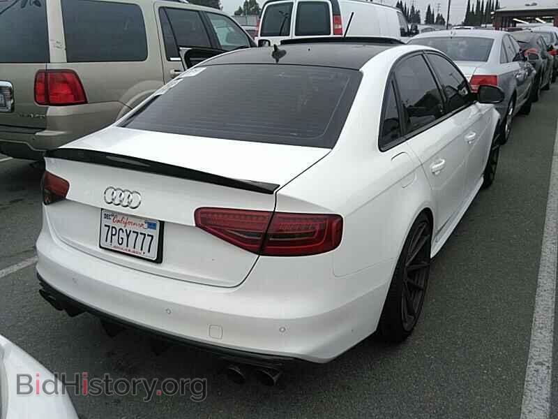 2016 Audi A4 - VIN: WAUAFAFLXGN016601 - Фото 2