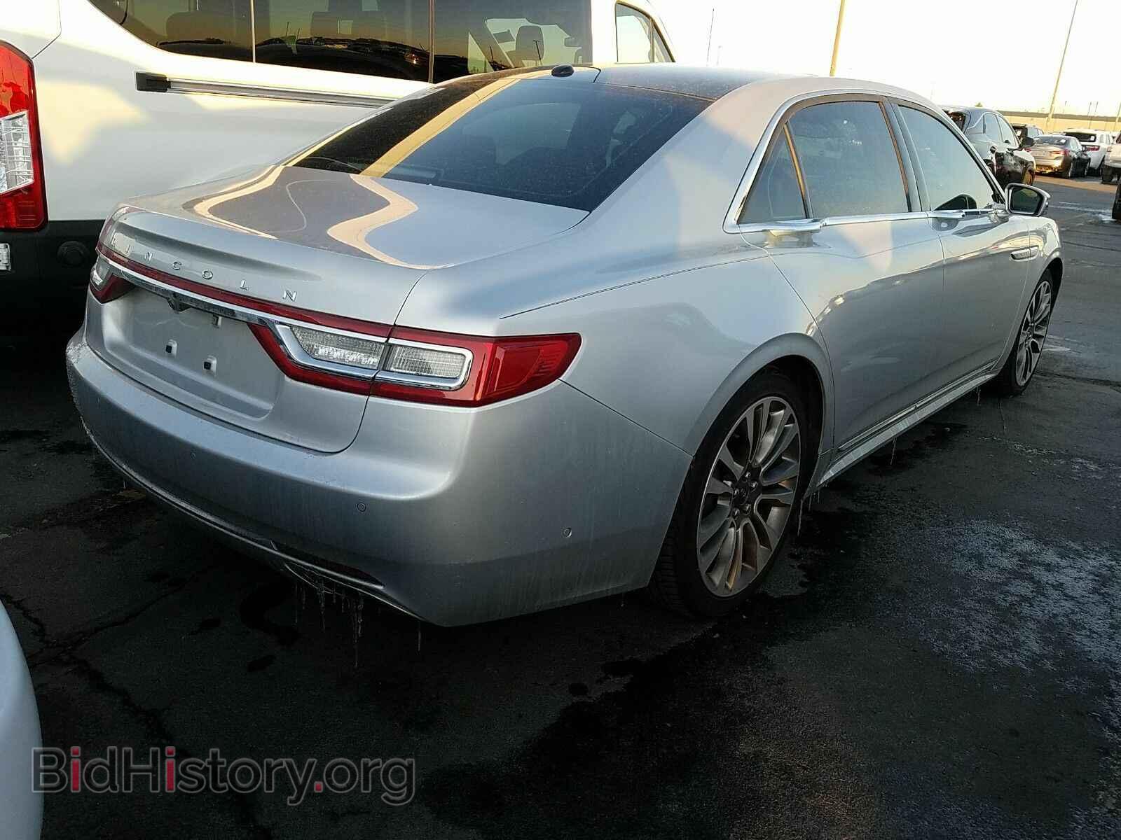 2017 Lincoln Continental - VIN: 1LN6L9NC8H5609341 - Фото 2