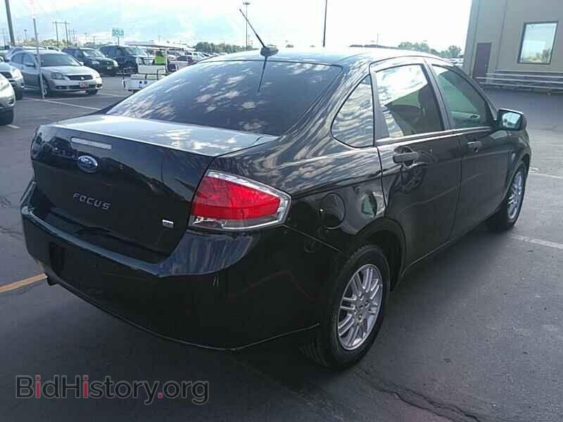 2010 Ford Focus - VIN: 1FAHP3FN9AW230448 - Фото 2