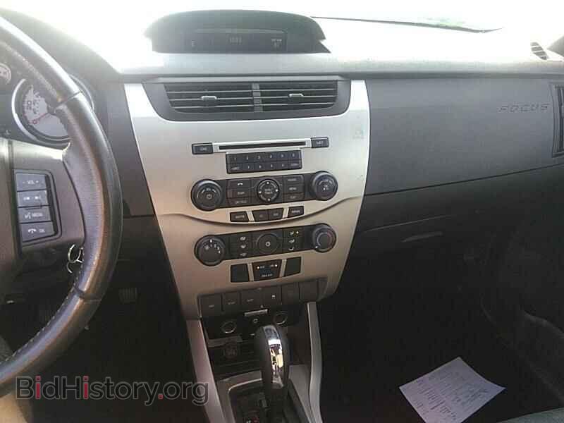 2010 Ford Focus - VIN: 1FAHP3FN9AW230448 - Фото 4