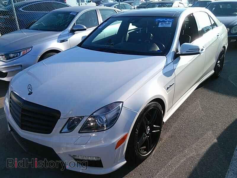 Фотография WDDHF7HBXAA130515 - Mercedes-Benz E-Class 2010