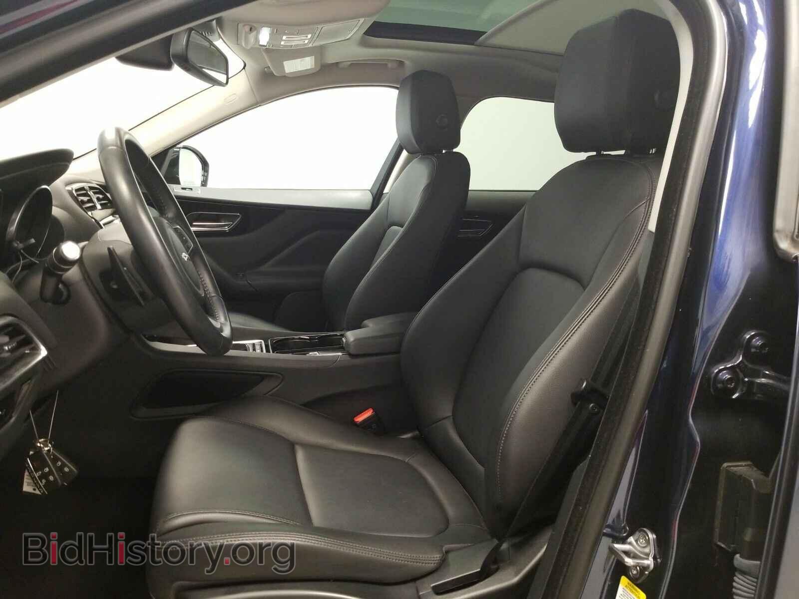 2017 Jaguar F-PACE - VIN: SADCJ2BVXHA061896 - Фото 7