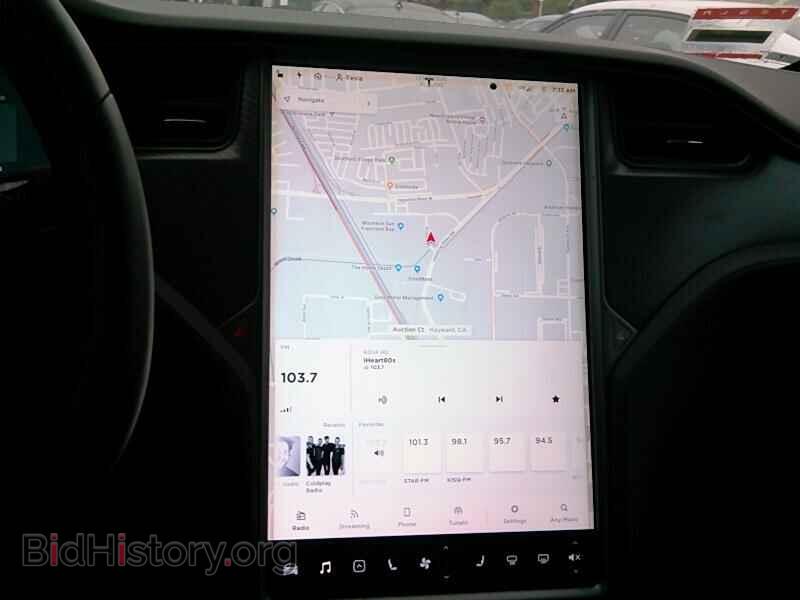 2018 Tesla Model X - VIN: 5YJXCBE24JF102545 - Photo 4