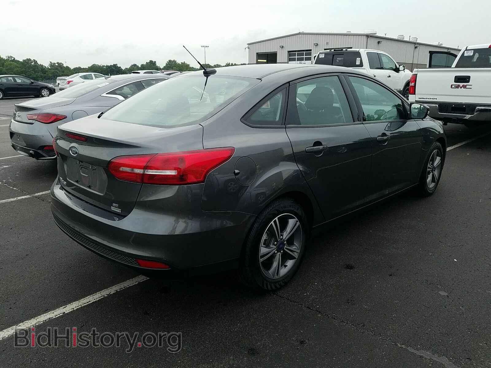 2017 Ford Focus - VIN: 1FADP3FE7HL299746 - Photo 2