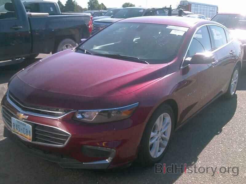 Photo 1G1ZD5ST4JF175942 - Chevrolet Malibu 2018