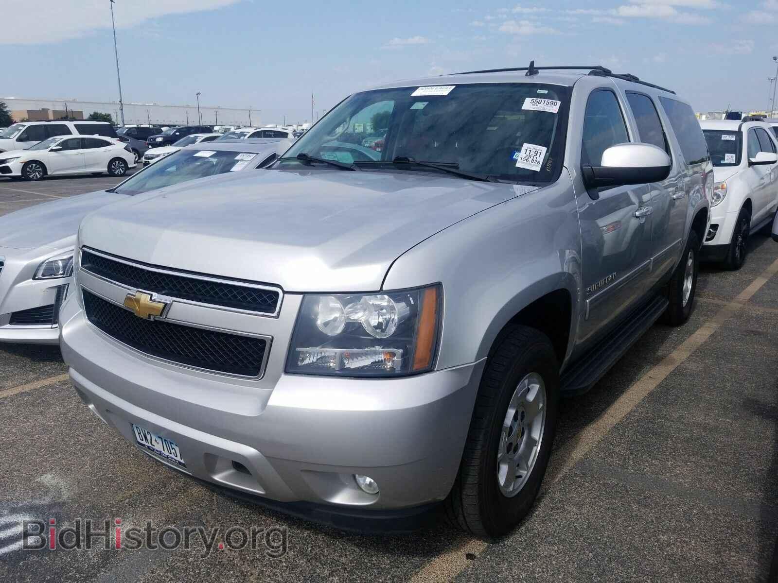 Фотография 1GNSCJE06BR348468 - Chevrolet Suburban 2011