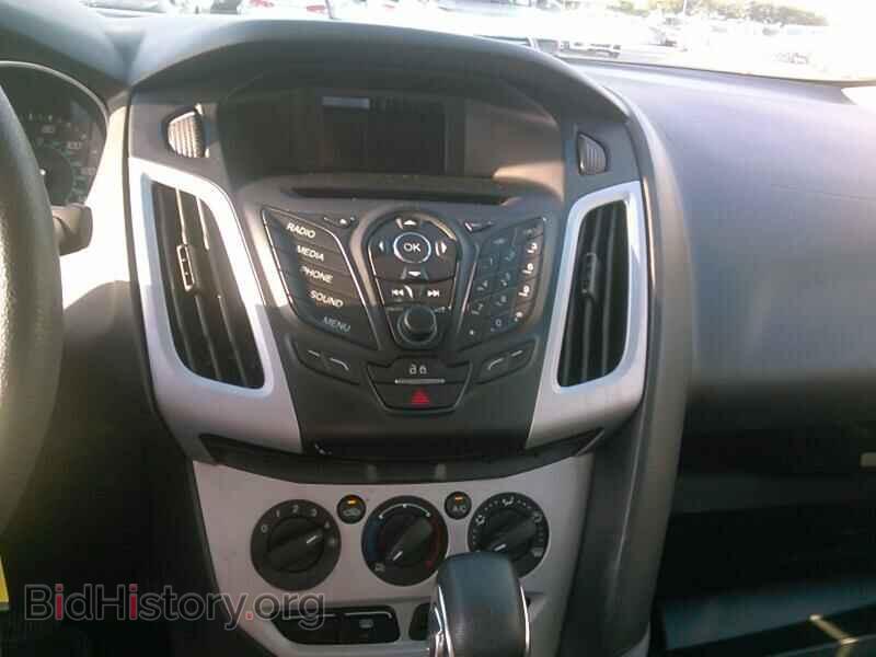 2013 Ford Focus - VIN: 1FADP3F29DL286190 - Фото 4
