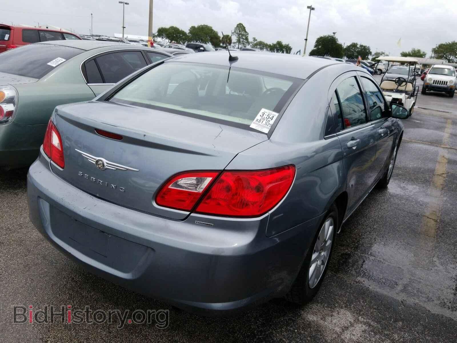 2010 Chrysler Sebring - VIN: 1C3CC4FB2AN202691 - Фото 2