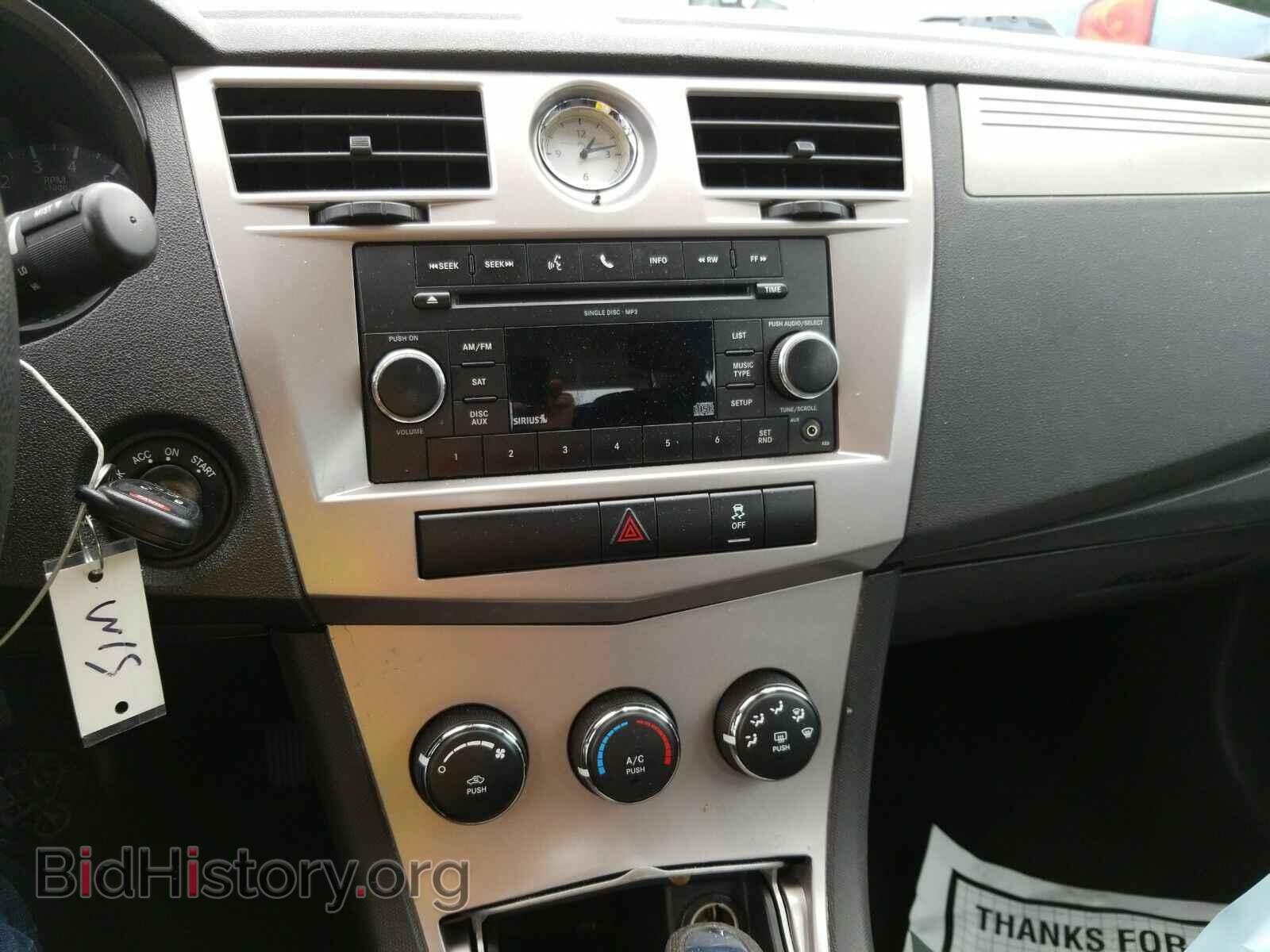 2010 Chrysler Sebring - VIN: 1C3CC4FB2AN202691 - Фото 4