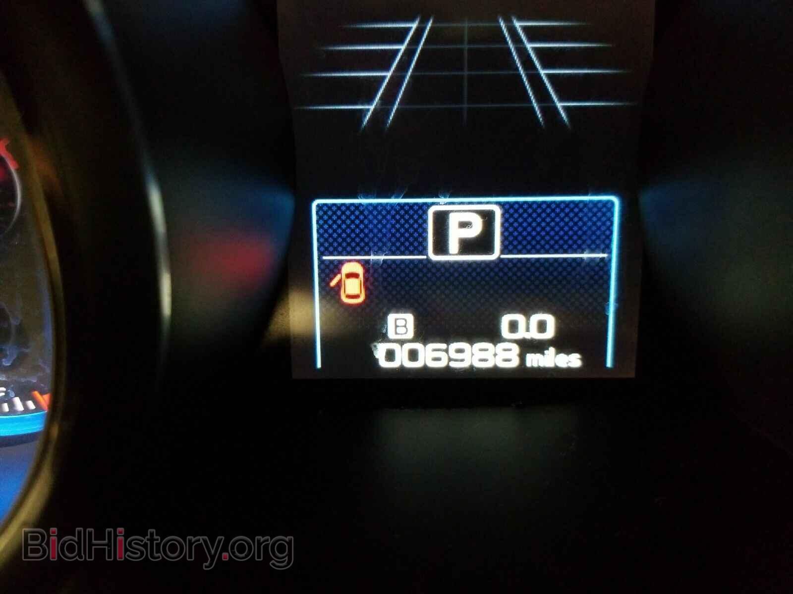 2018 Subaru Outback - VIN: 4S4BSAFC8J3303873 - Фото 5