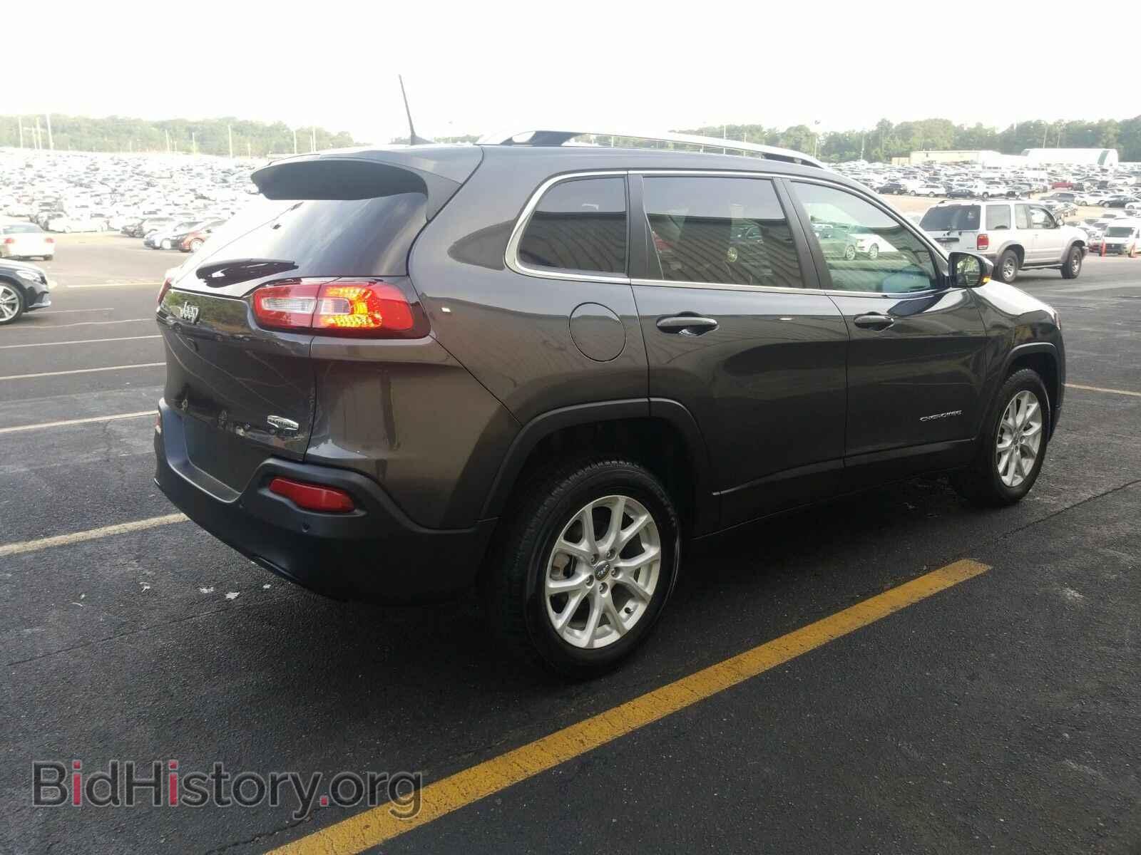2017 Jeep Cherokee - VIN: 1C4PJLCB4HW585233 - Фото 2