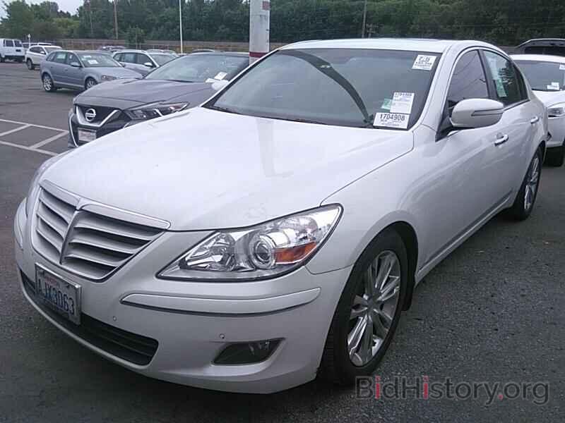 Photo KMHGC46FX9U058529 - Hyundai Genesis 2009