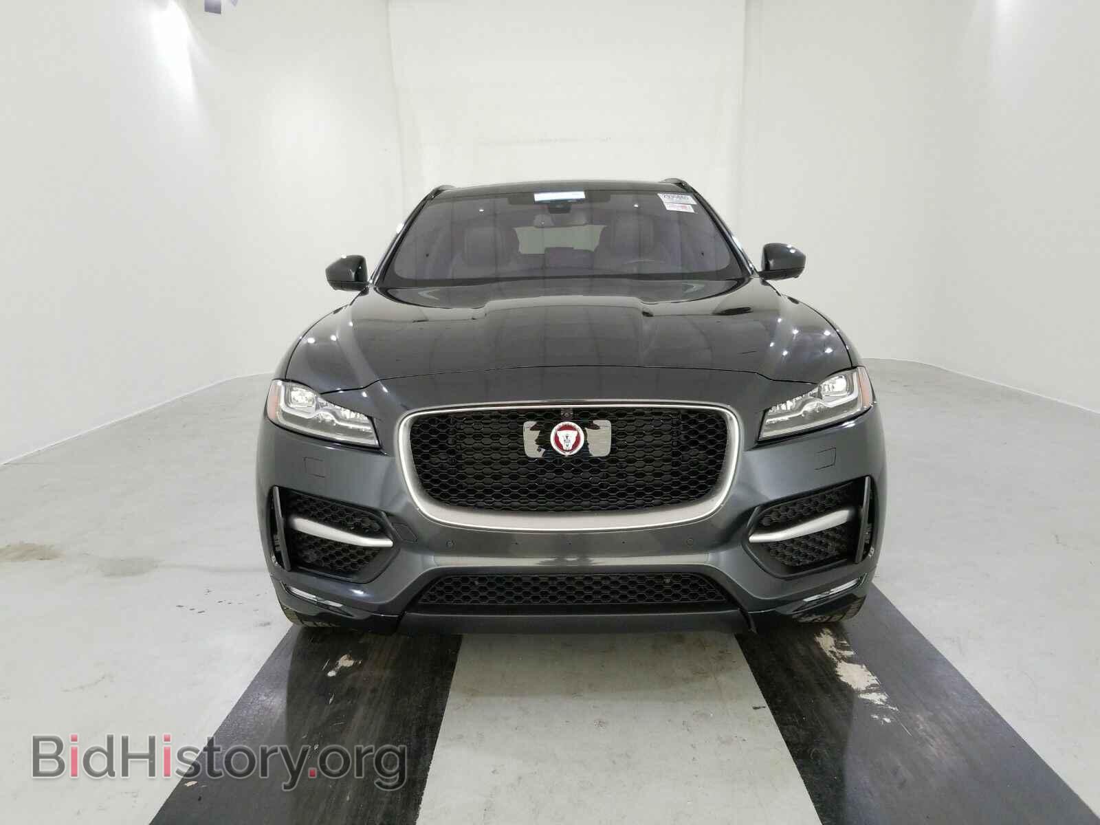 2017 Jaguar F-PACE - VIN: SADCL2BN1HA085823 - Фото 2