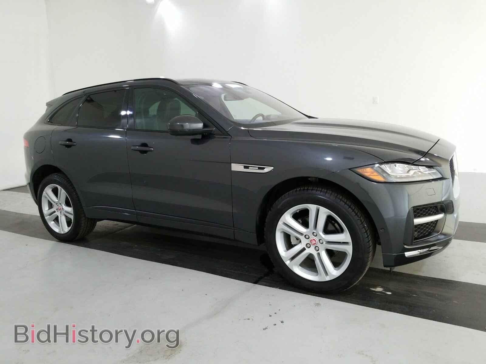 2017 Jaguar F-PACE - VIN: SADCL2BN1HA085823 - Фото 3