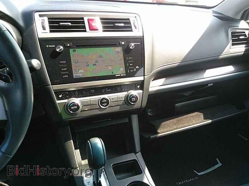 2017 Subaru Outback - VIN: 4S4BSANC6H3218056 - Фото 4