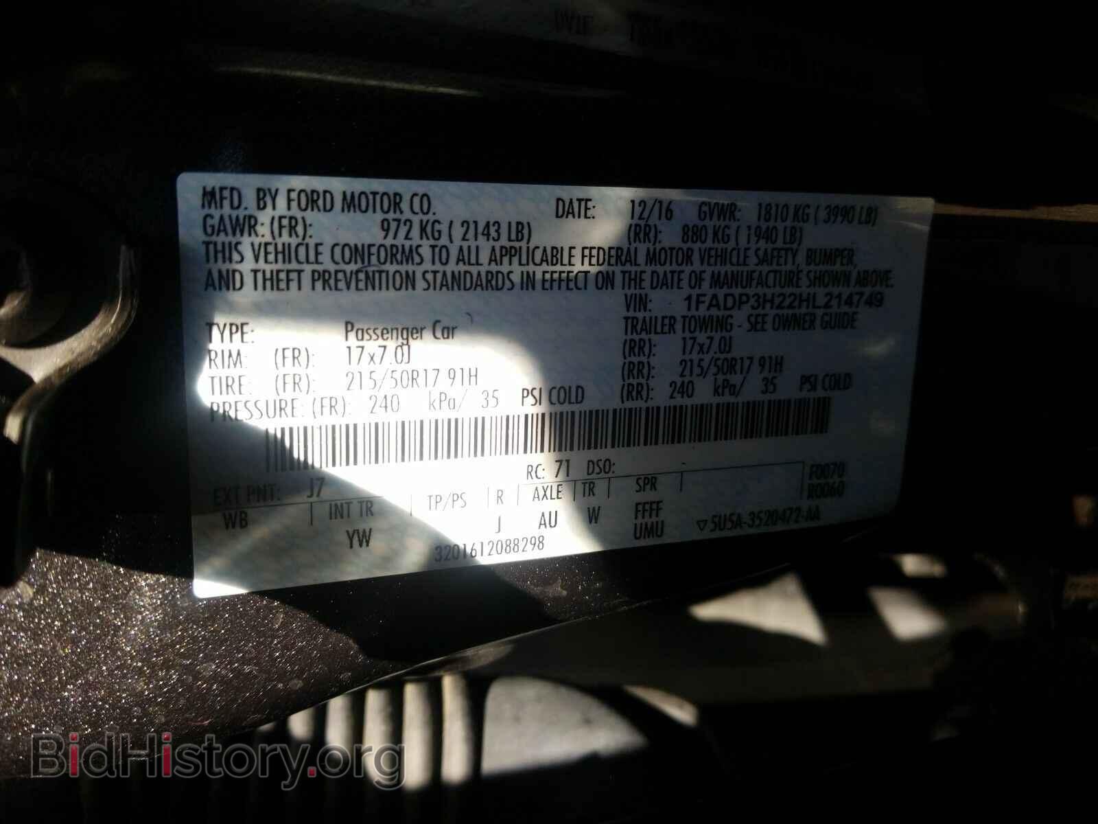 2017 Ford Focus - VIN: 1FADP3H22HL214749 - Photo 6