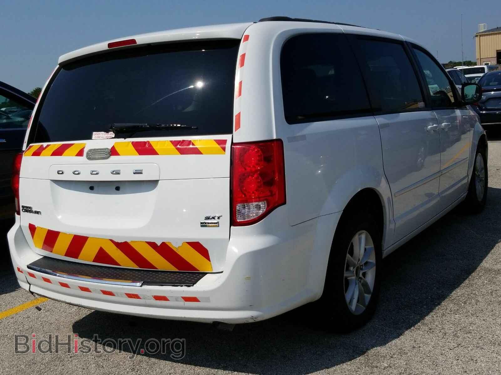 2014 Dodge Grand Caravan - VIN: 2C4RDGCG6ER479129 - Фото 2