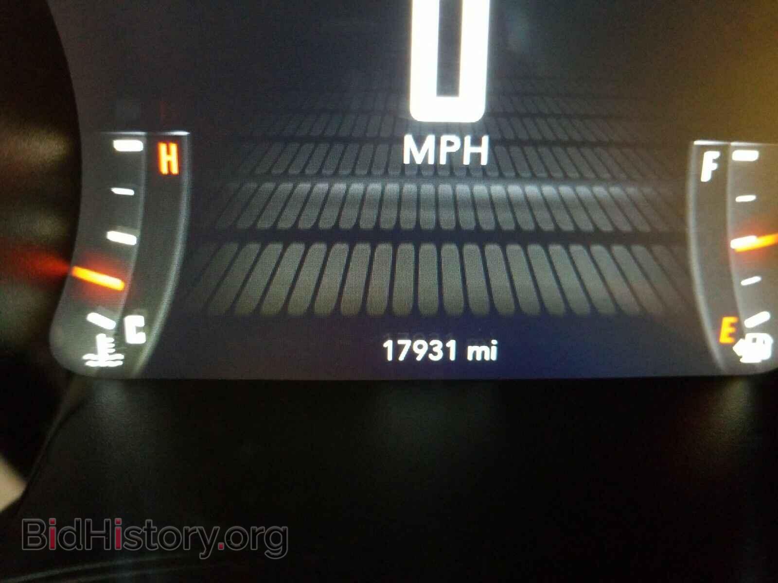 2016 Dodge Challenger - VIN: 2C3CDZFJ9GH337637 - Фото 12
