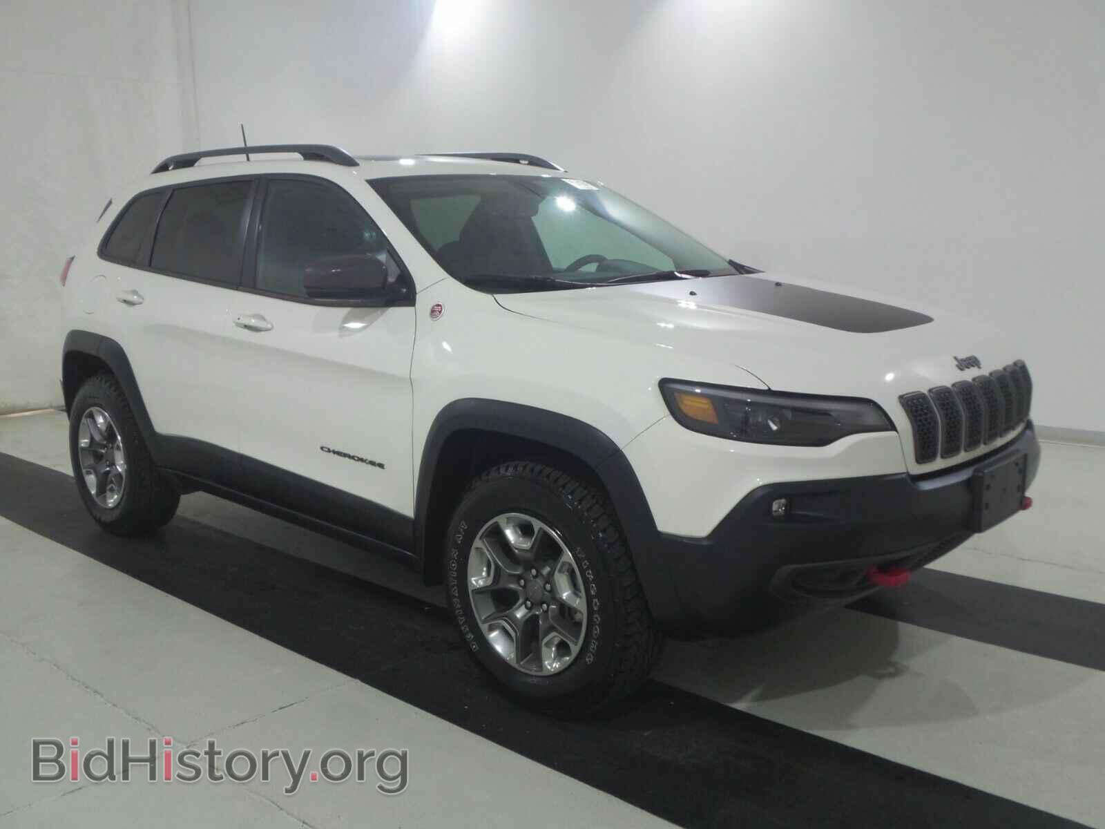 2019 Jeep Cherokee - VIN: 1C4PJMBX9KD210170 - Photo 3